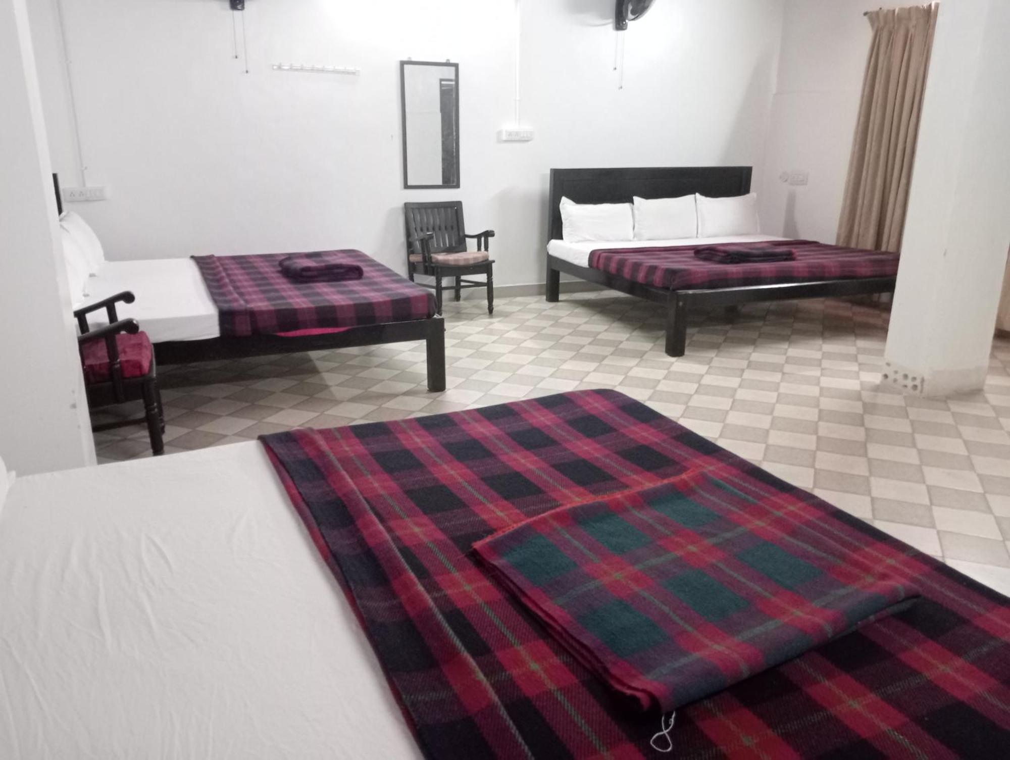 Hotel Hill Town Coorg マディケーリ エクステリア 写真