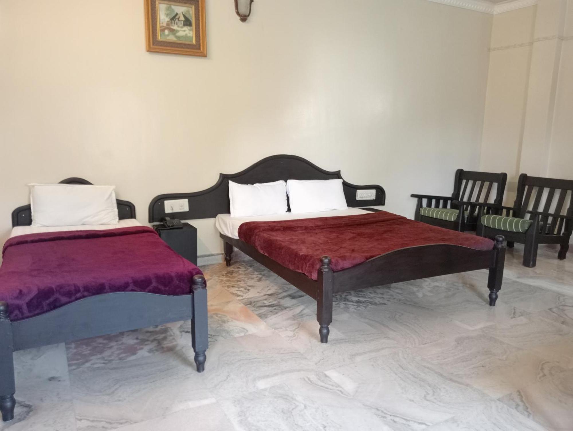 Hotel Hill Town Coorg マディケーリ エクステリア 写真
