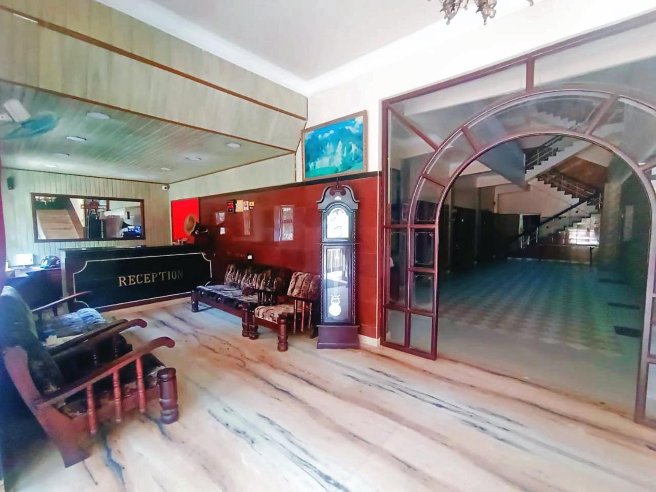 Hotel Hill Town Coorg マディケーリ エクステリア 写真